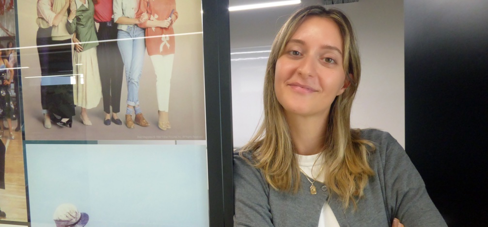 Descriptive alt text